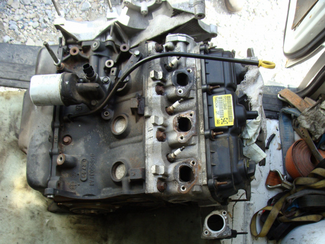 Двигатель CHRYSLER VOYAGER 3.3 2010г..