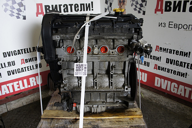 Двигатель вид с боку Rover 18 K4F