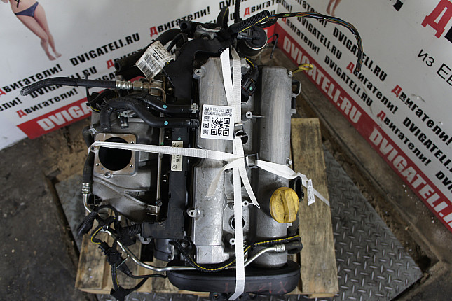 Фотография контрактного двигателя сверху Opel X 18 XE1
