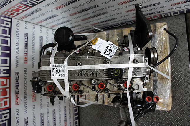 Фотография контрактного двигателя сверху JEEP M51