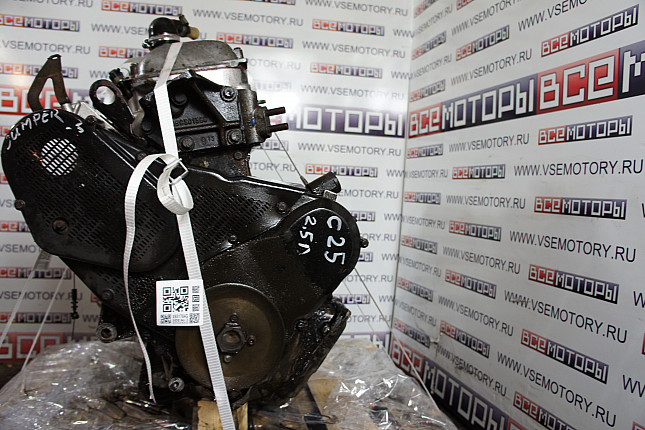 Двигатель вид с боку PEUGEOT CRD93 (U25/661)