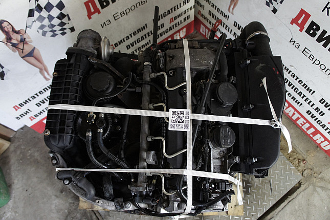 Фотография контрактного двигателя сверху Mercedes OM 611.961