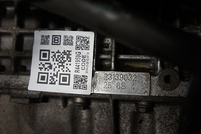 Номер двигателя и фотография площадки BMW M 52 B 25 (256S4)