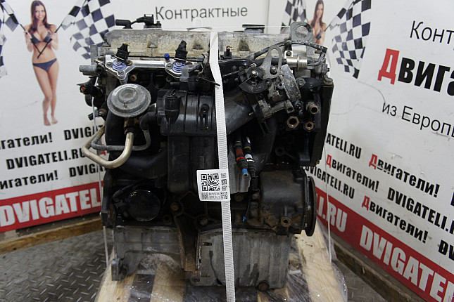 Двигатель вид с боку Ford NSE