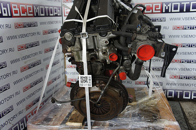 Двигатель вид с боку SAAB B234R