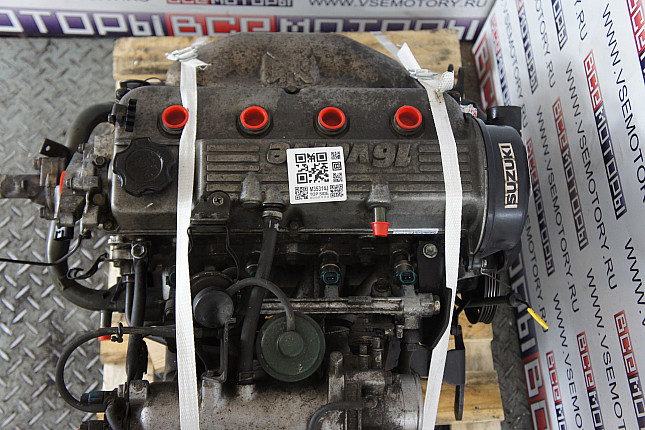 Фотография контрактного двигателя сверху SUZUKI G13B