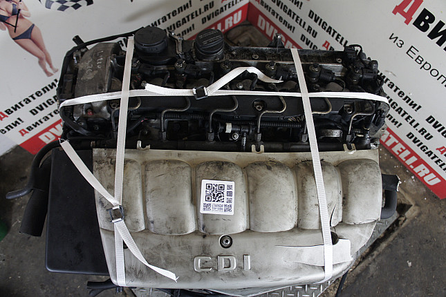 Фотография контрактного двигателя сверху Mercedes OM 613.960