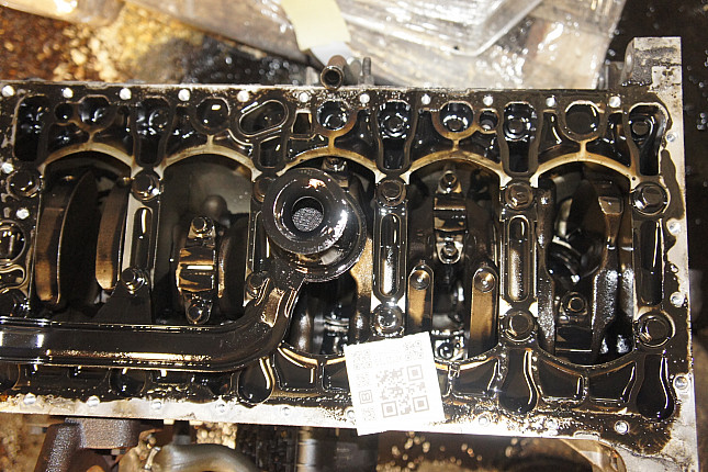 Фотография блока двигателя без поддона (коленвала) VOLVO D 5244 T4