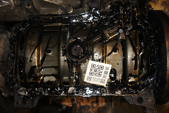 Фотография блока двигателя без поддона (коленвала) VW AAZ