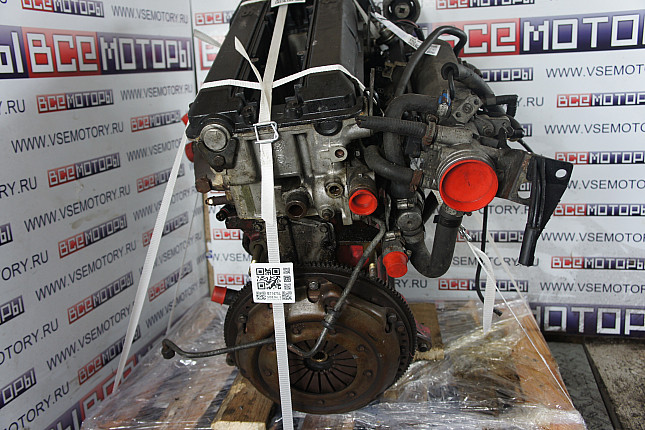 Двигатель вид с боку SAAB B234R