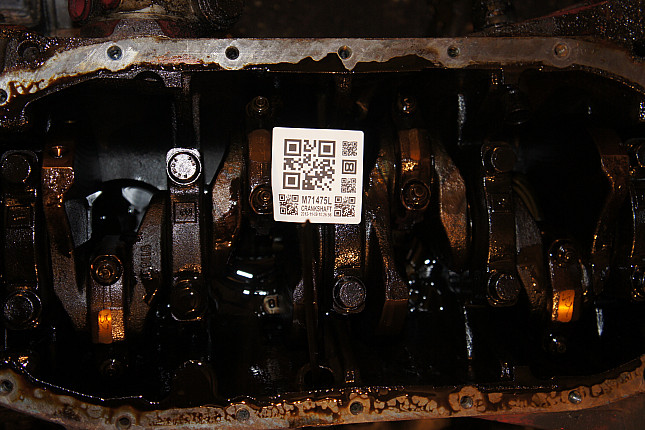 Фотография блока двигателя без поддона (коленвала) SAAB B234R