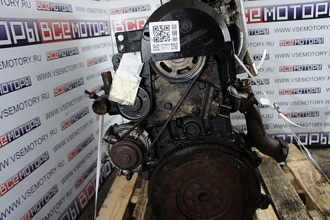 Двигатель вид с боку PEUGEOT T9A (DJ5)