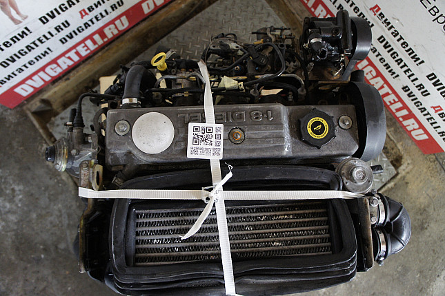 Фотография контрактного двигателя сверху Ford RFN