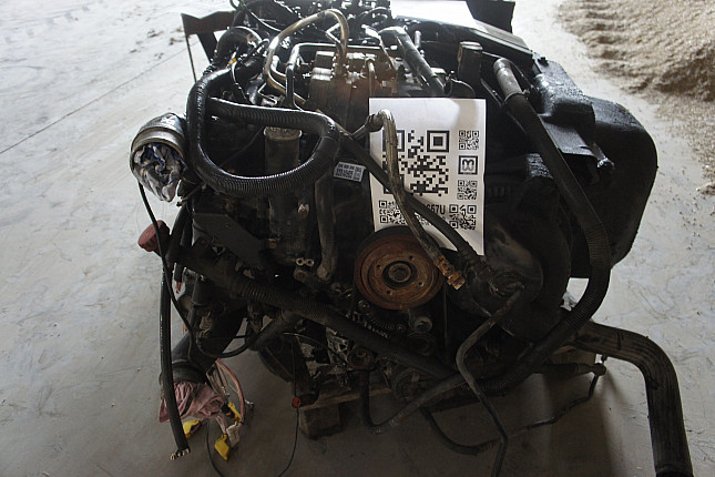 Двигатель вид с боку MAN D2866 LF27