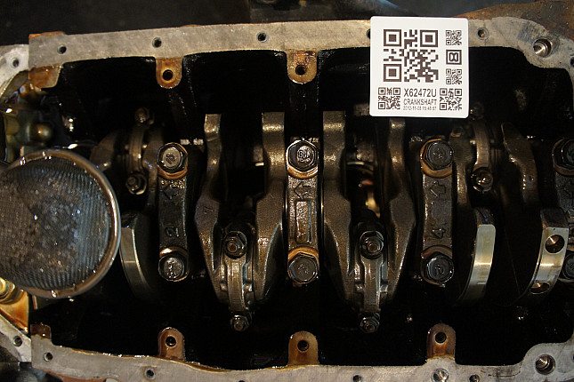 Фотография блока двигателя без поддона (коленвала) MITSUBISHI 4G18 (ШВЕЦИЯ)