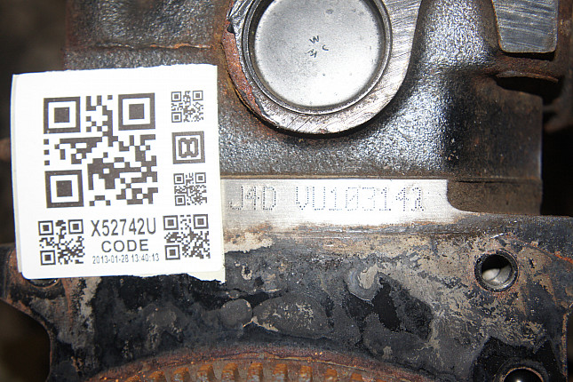Номер двигателя и фотография площадки FORD J4DVU-15353
