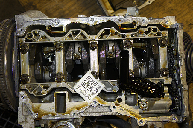 Фотография блока двигателя без поддона (коленвала) Mazda LF