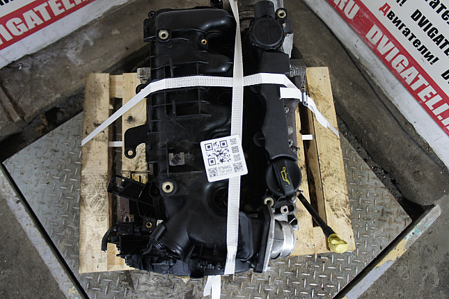 Фотография контрактного двигателя сверху Volvo D 4164 T