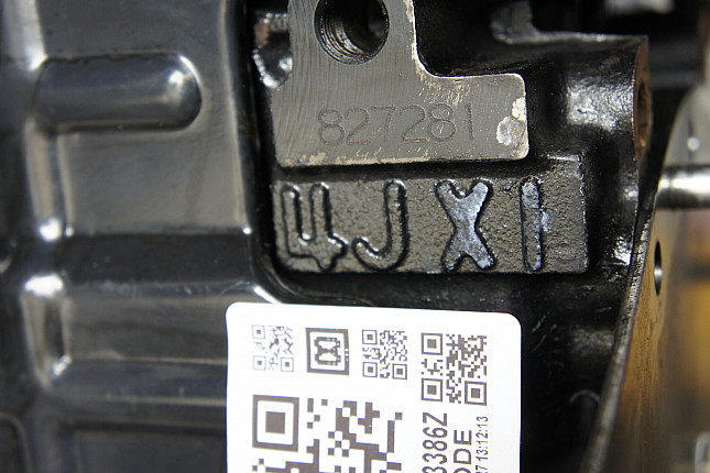 Номер двигателя и фотография площадки Isuzu 4JX1
