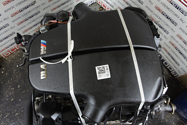 Фотография контрактного двигателя сверху BMW S 85 B 50A