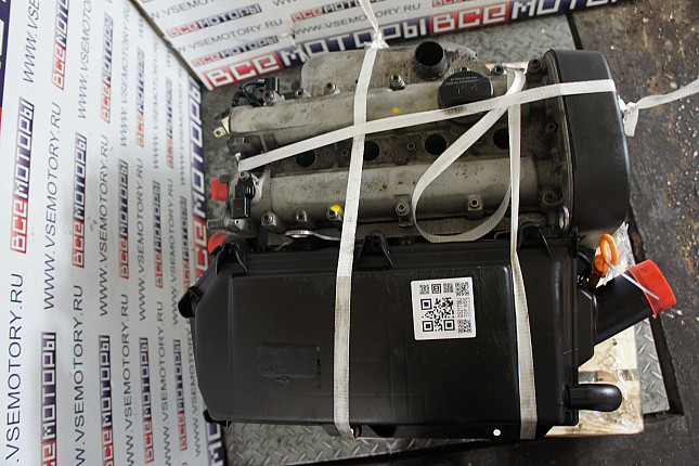 Фотография контрактного двигателя сверху VW AXP