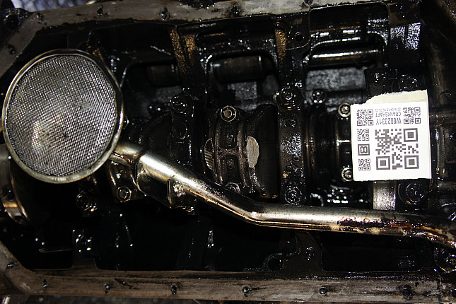 Фотография блока двигателя без поддона (коленвала) MITSUBISHI 4 D 56 TD