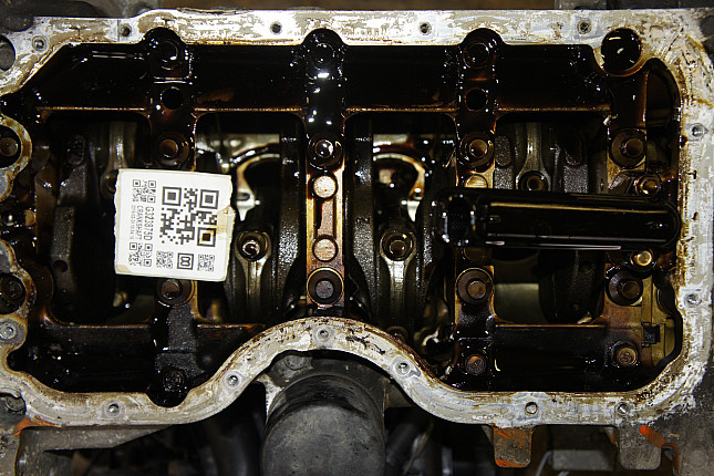 Фотография блока двигателя без поддона (коленвала) Mazda Z6
