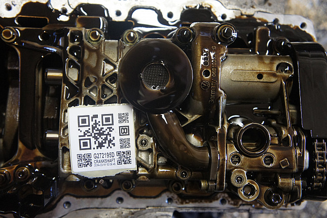 Фотография блока двигателя без поддона (коленвала) VW BVX