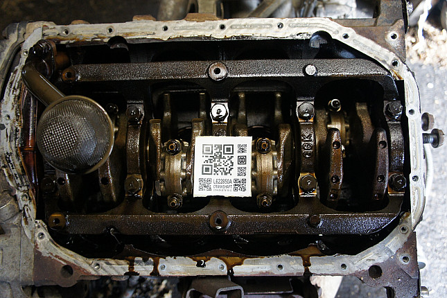 Фотография блока двигателя без поддона (коленвала) MITSUBISHI 4G63 