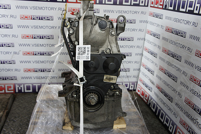 Двигатель вид с боку RENAULT K7J 710