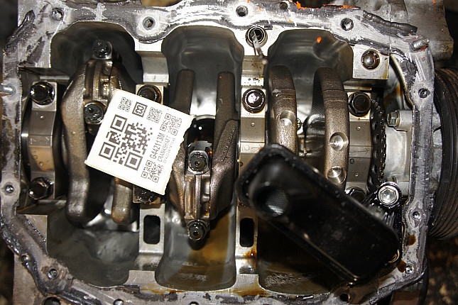 Фотография блока двигателя без поддона (коленвала) PEUGEOT 1KR (384 F)
